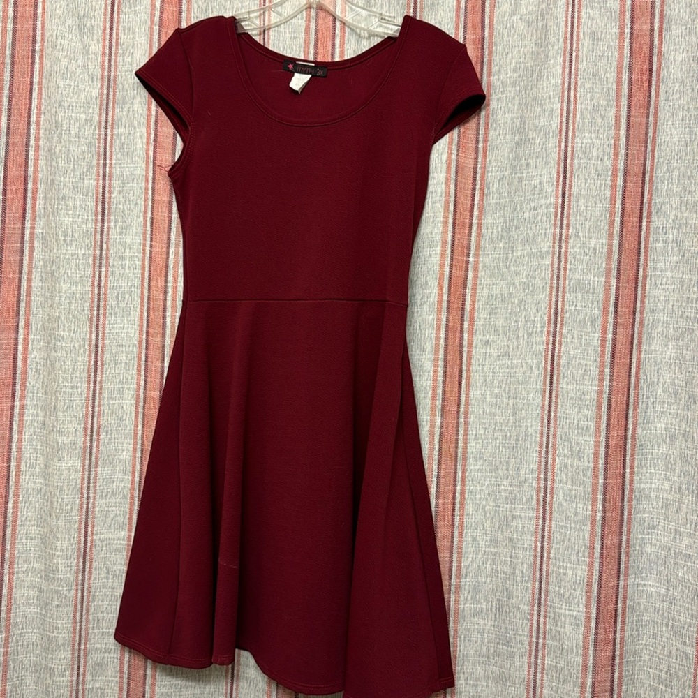 Red dress. Size large